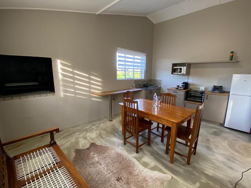 Picardie Guest Farm Paarl Exterior photo